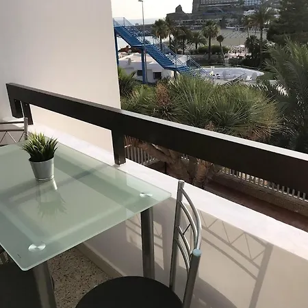 3 Minutes From Puerto Rico Apartment *