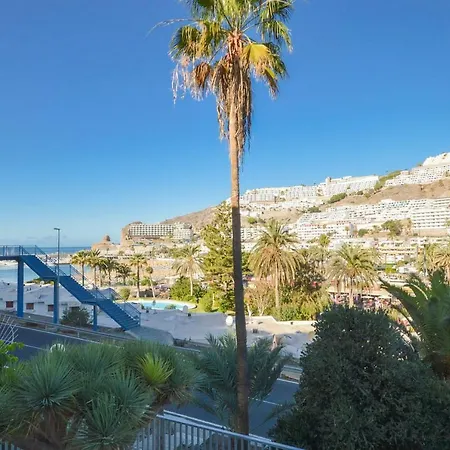 3 Minutes From Puerto Rico Apartment *